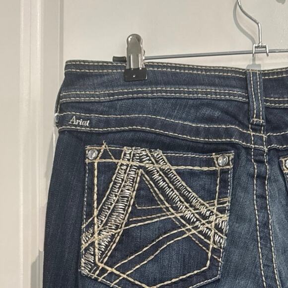 MSRP $120 ✨ Ariat Ruby Tall Girl Friendly Jeans – Size 28 Long ✨SAME DAY SHIP - Picture 3 of 7